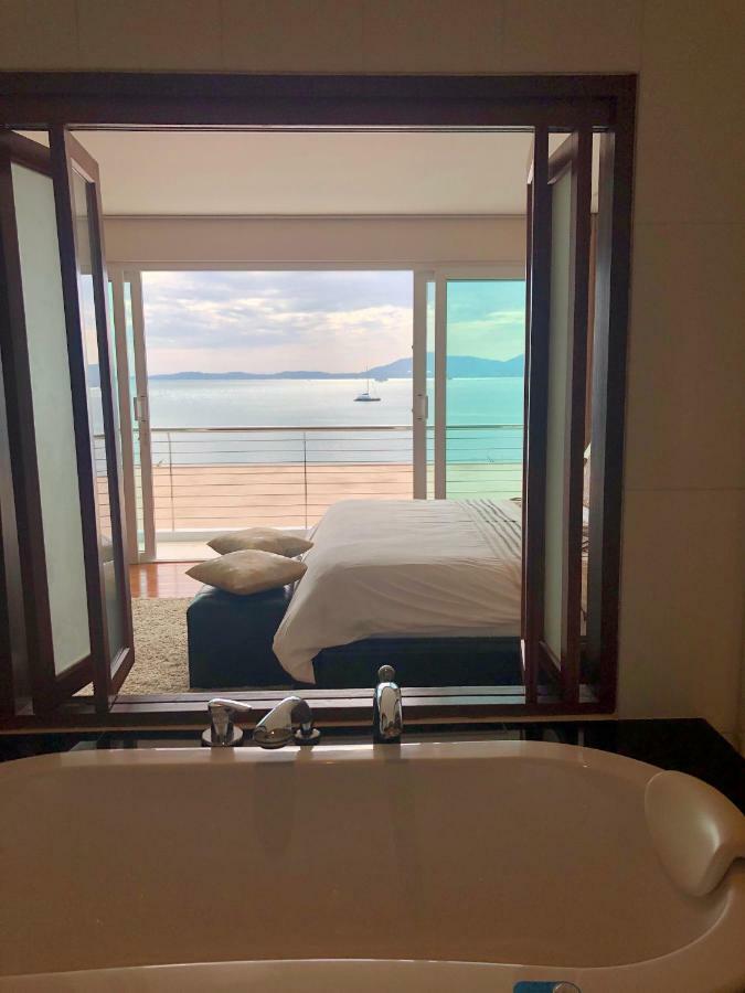 D-Lux 4 Bed Beachfront Apartment With Sea View Cape Panwa Bagian luar foto